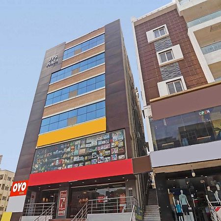 Hotel O Athidhi Stay Inn Haydarabad Dış mekan fotoğraf