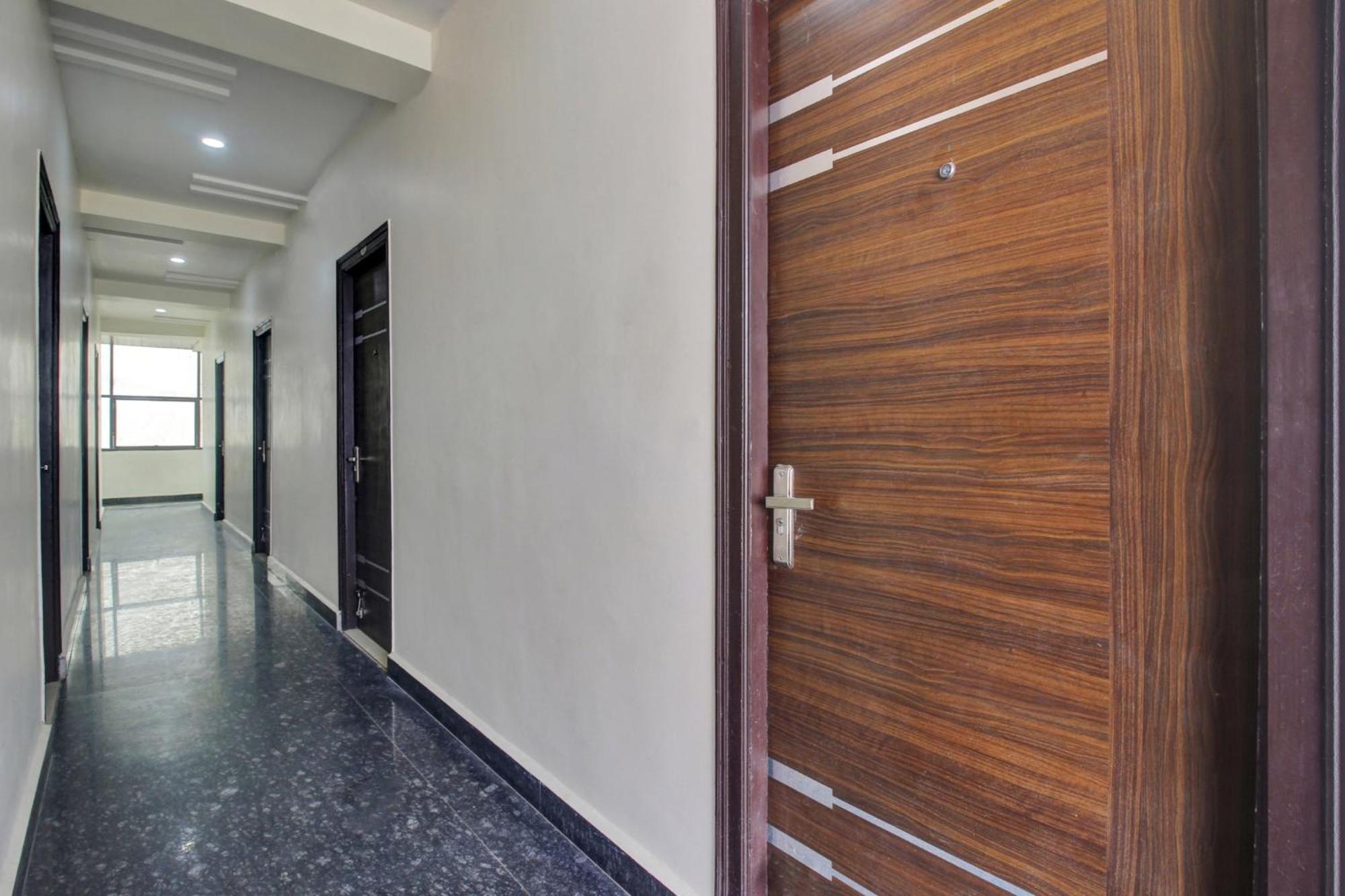 Hotel O Athidhi Stay Inn Haydarabad Dış mekan fotoğraf